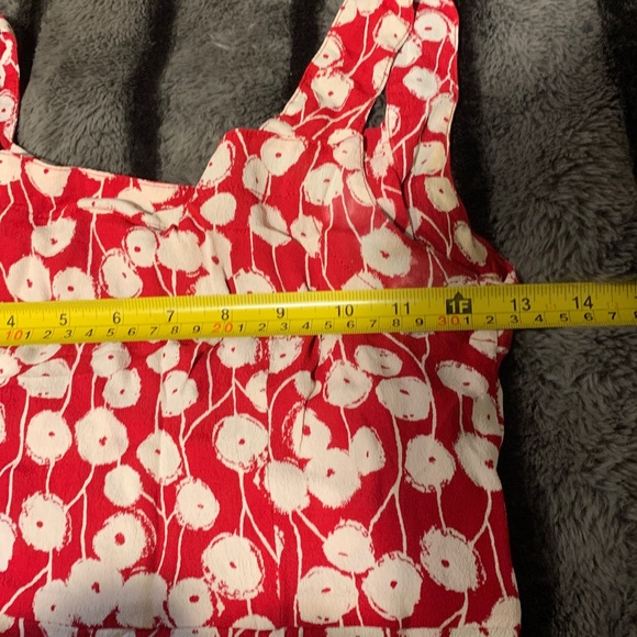 #12 Floral Red and White Dress - Picture 4 of 7
